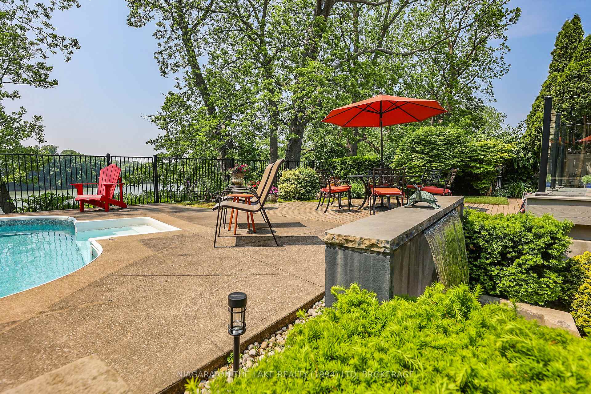 Photo 37 of 83 Port Master Drive, St. Catharines, Martindale Pond — HOMEH