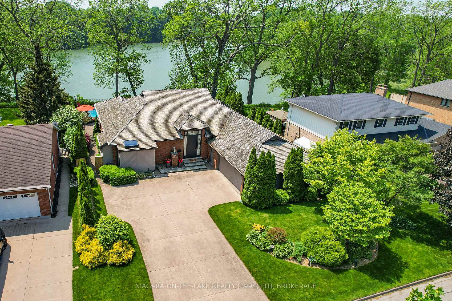 Photo 48 of 83 Port Master Drive, St. Catharines, Martindale Pond — HOMEH