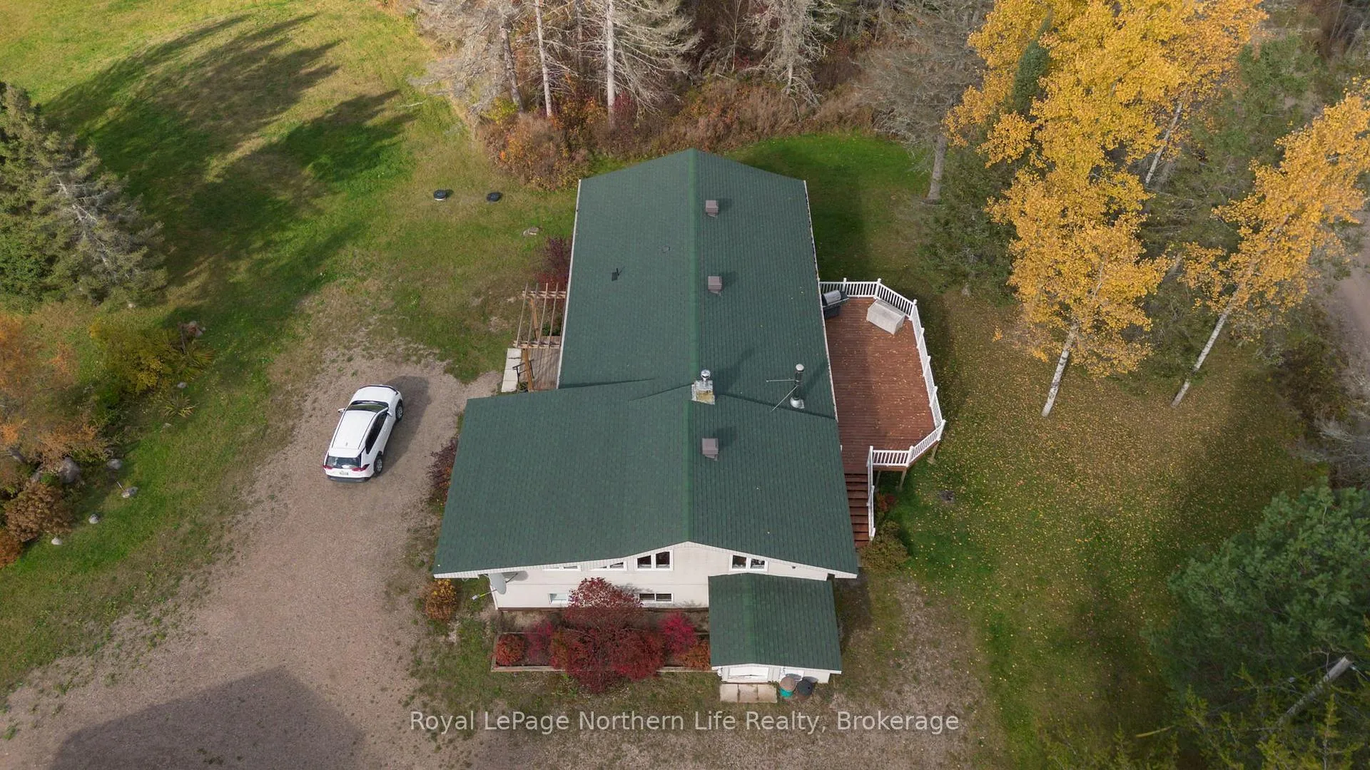 Photo 9 of 809 Cameron Road, Papineau-Cameron, Papineau Cameron — HOMEH