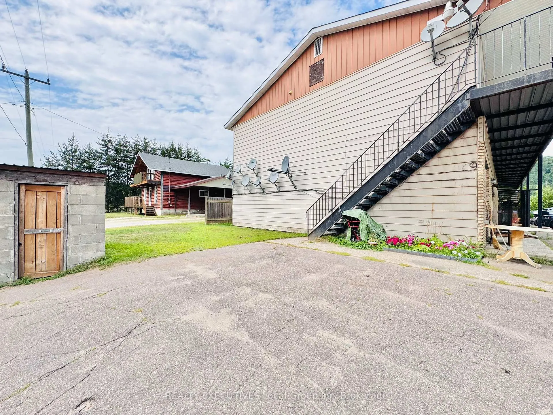 Photo 5 of 250 Champlain Street, Mattawa — HOMEH