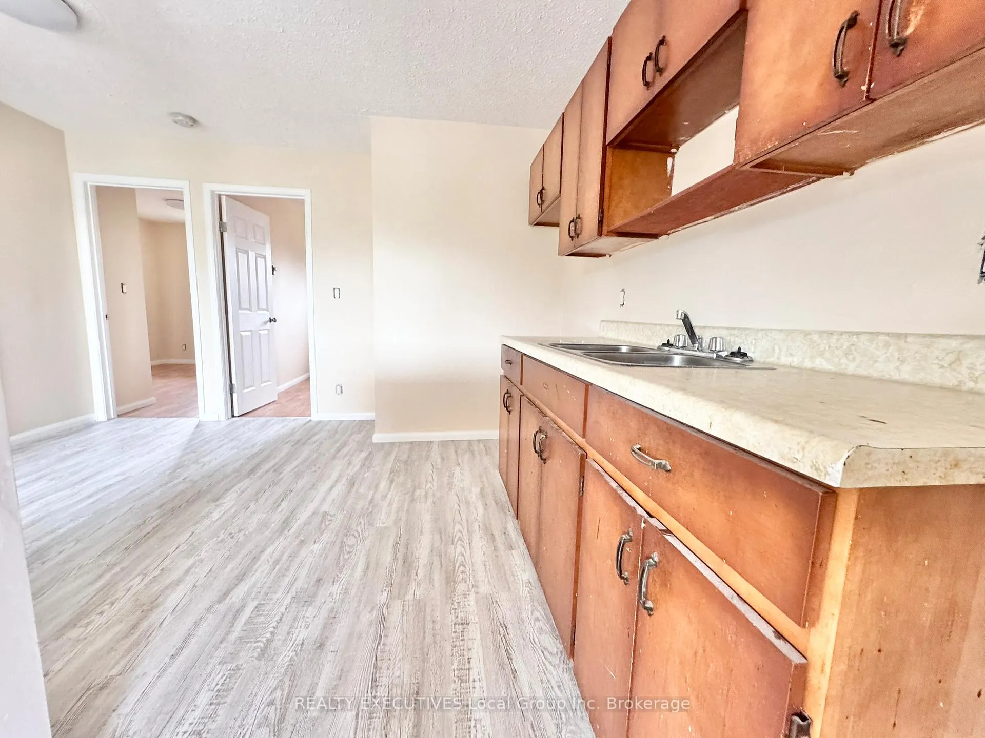 Photo 11 of 250 Champlain Street, Mattawa — HOMEH