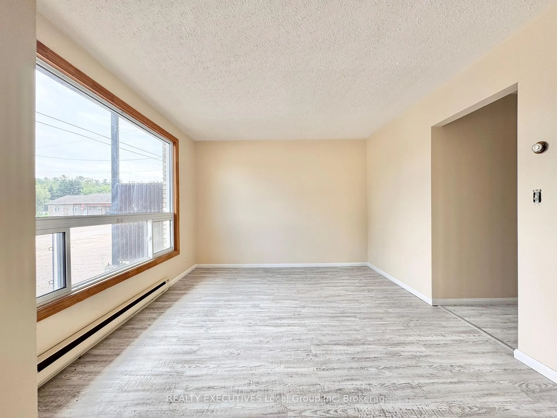 Photo 19 of 250 Champlain Street, Mattawa — HOMEH