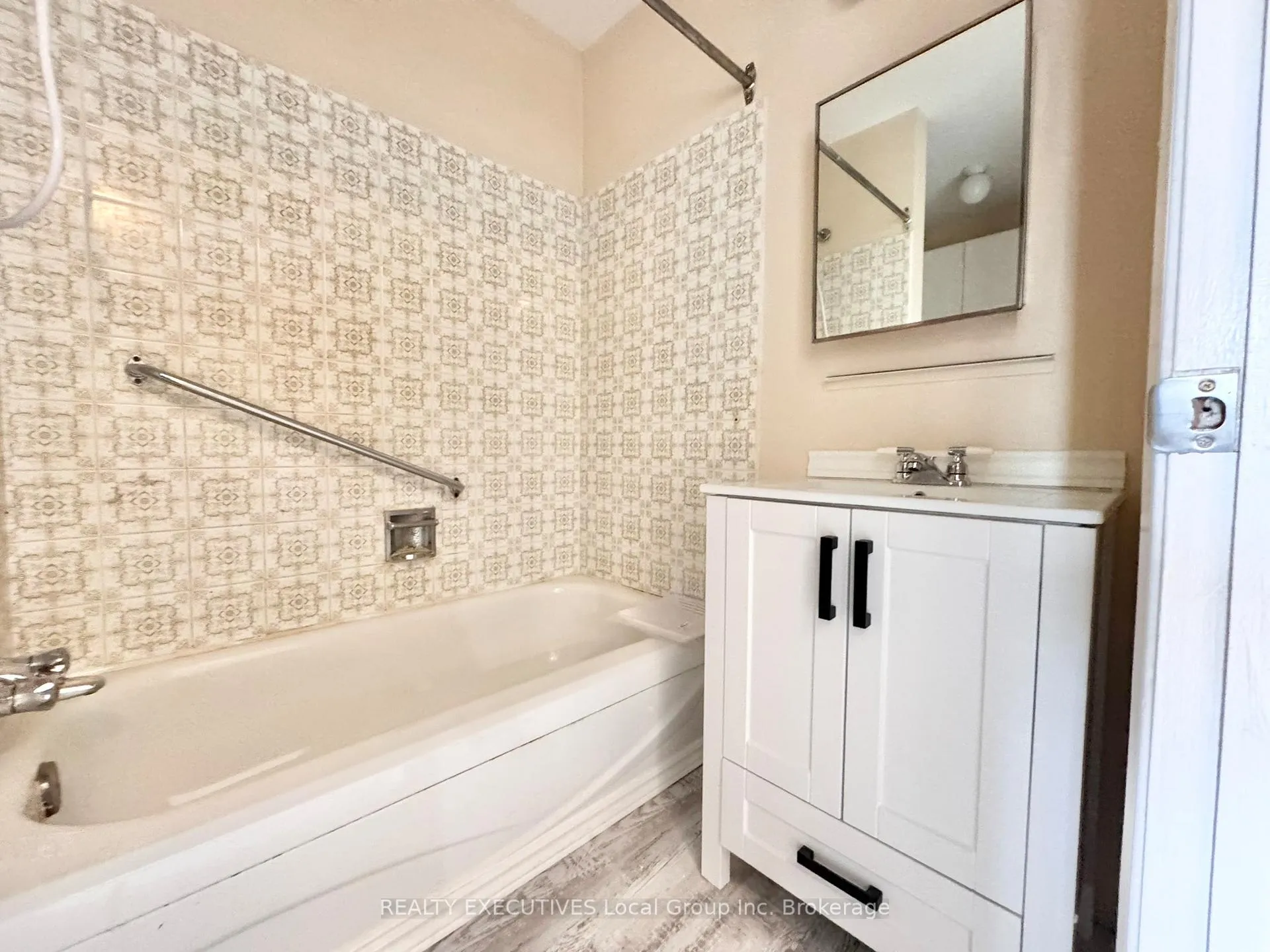 Photo 23 of 250 Champlain Street, Mattawa — HOMEH