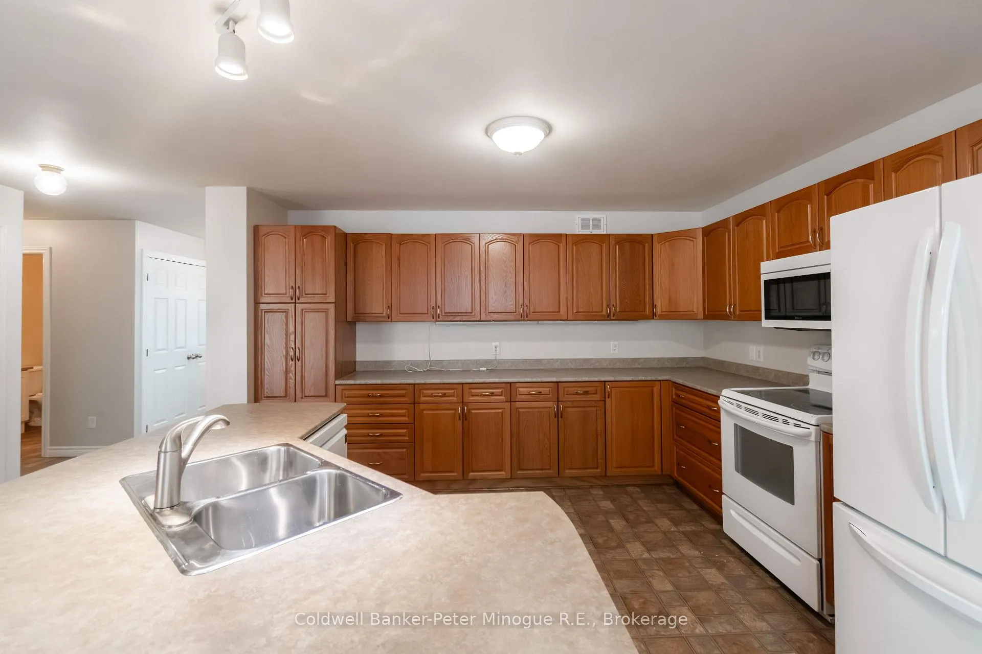 Photo 21 of 567 Sunset Cove Road, Callander — HOMEH