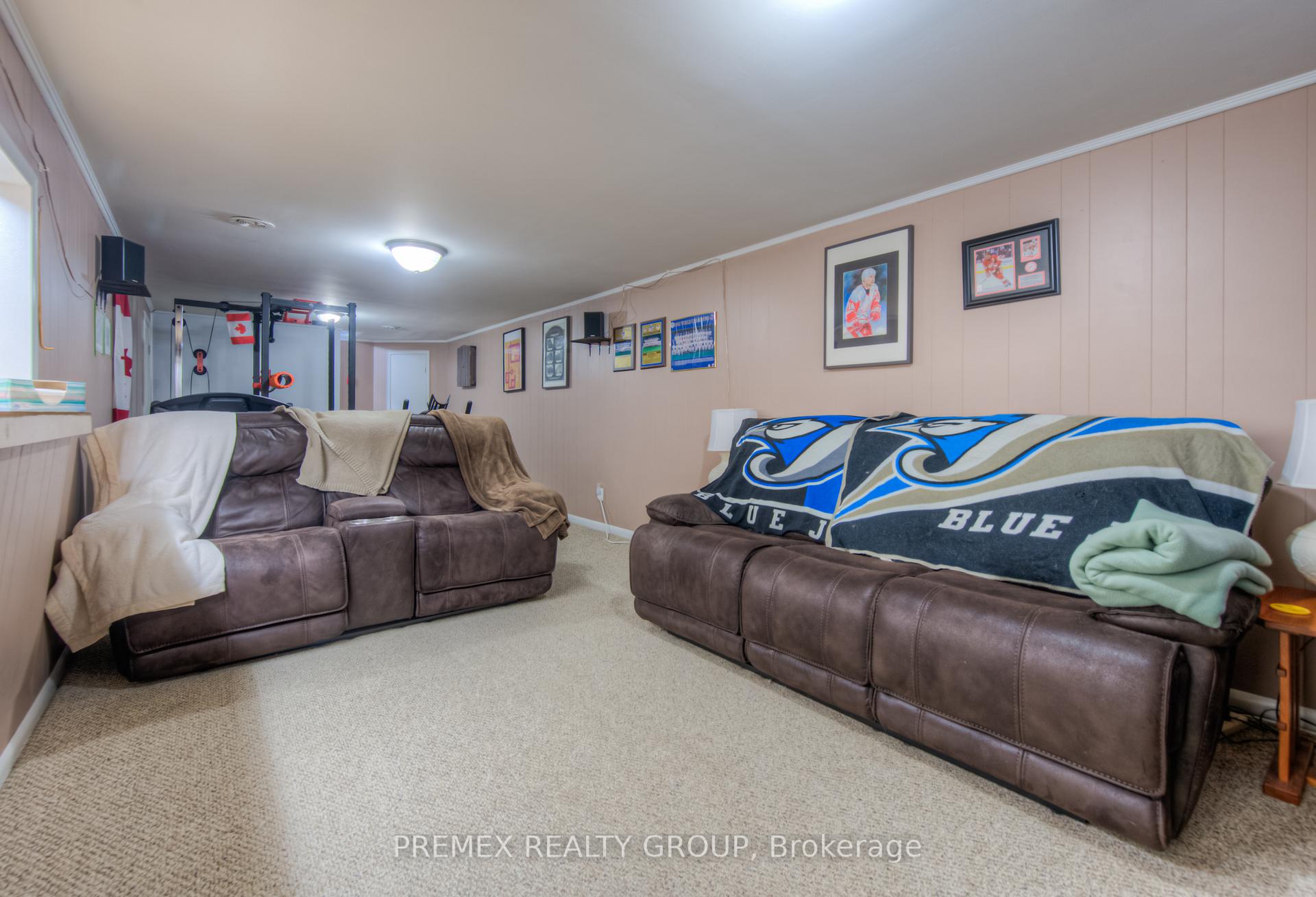 Photo 23 of 10 Sycamore Drive, Brant, Brantford Twp — HOMEH