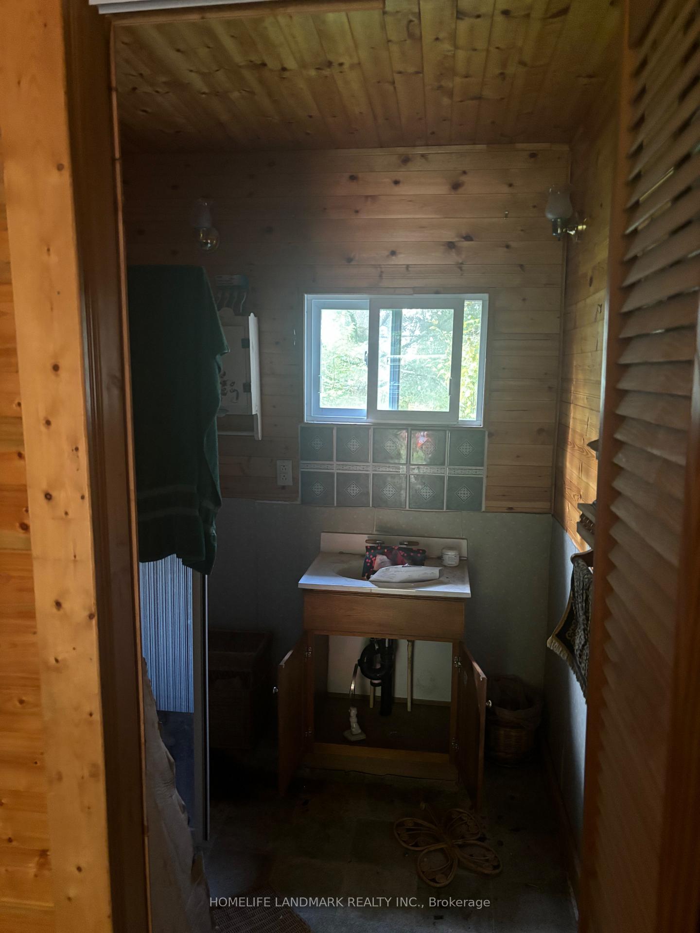 Photo 14 of 1663 Mississaugi Bay Road, Huron Shores — HOMEH