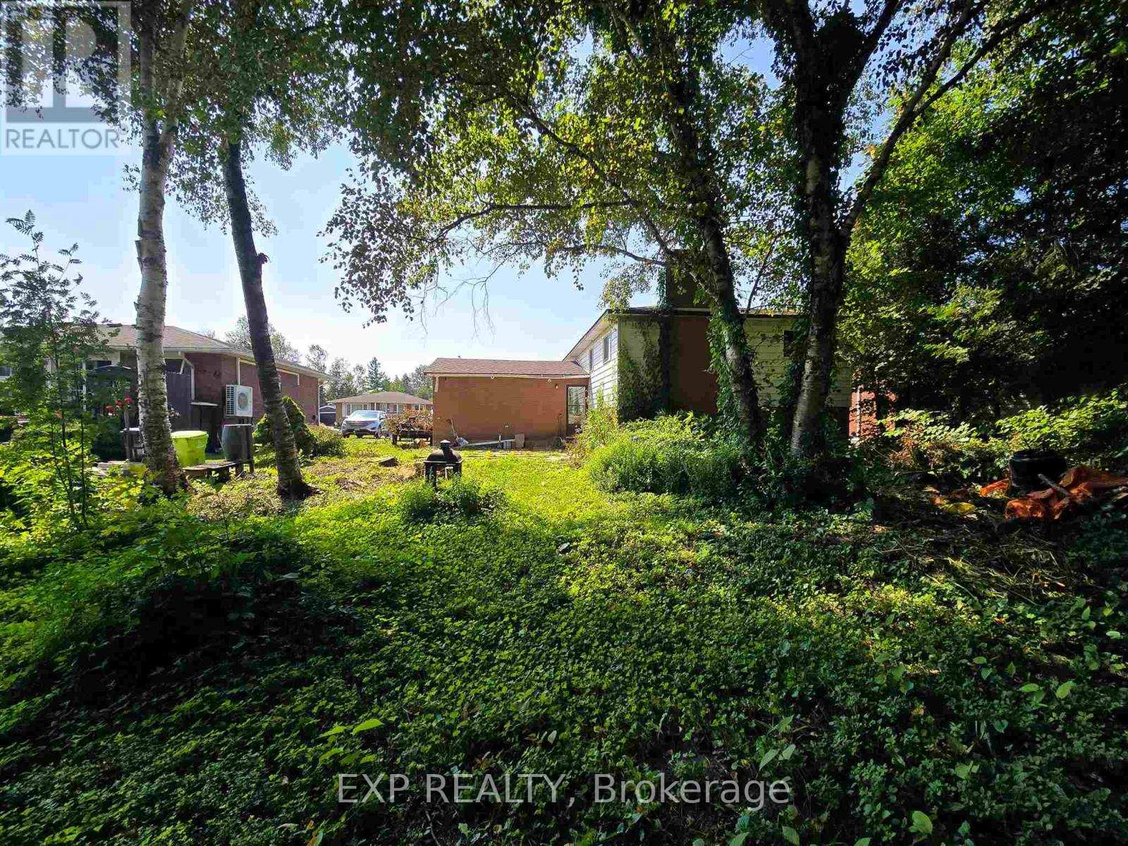 Photo 3 of 14 Admiral Drive, Sault Ste Marie, Ward 5 — HOMEH