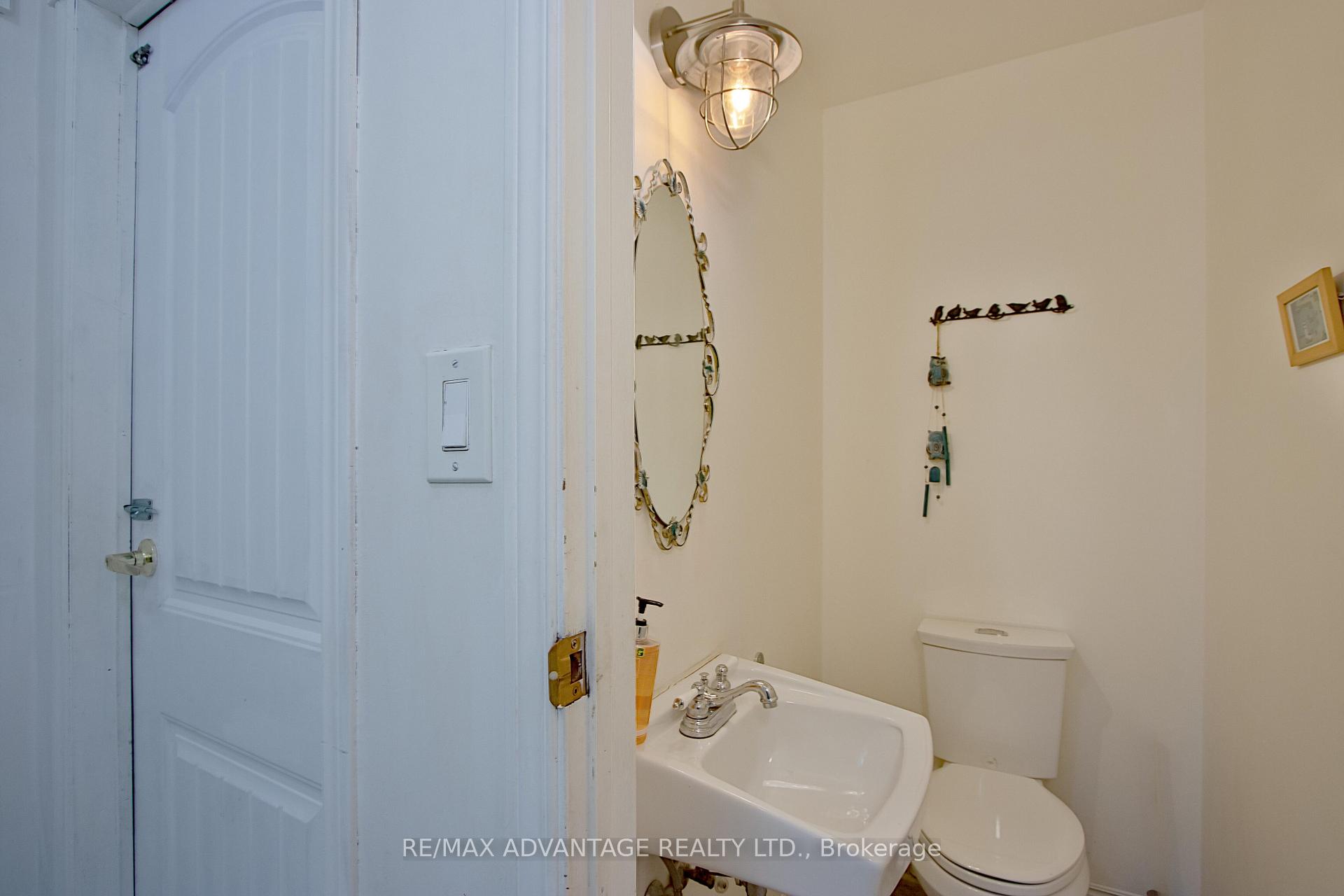Photo 22 of 7 Stark Street, Bluewater, Bayfield — HOMEH