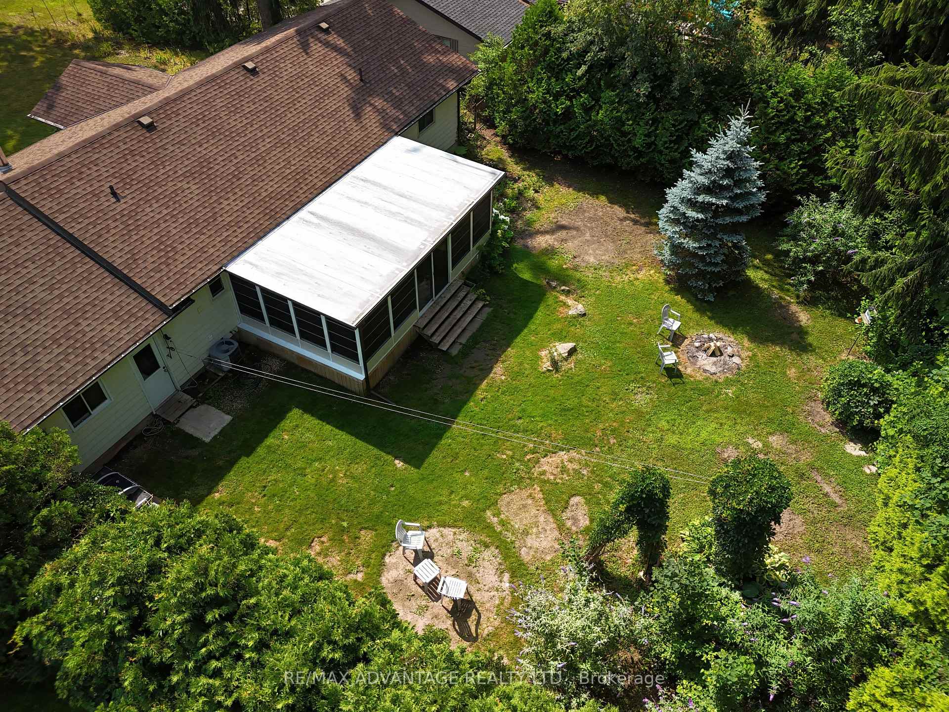 Photo 28 of 7 Stark Street, Bluewater, Bayfield — HOMEH