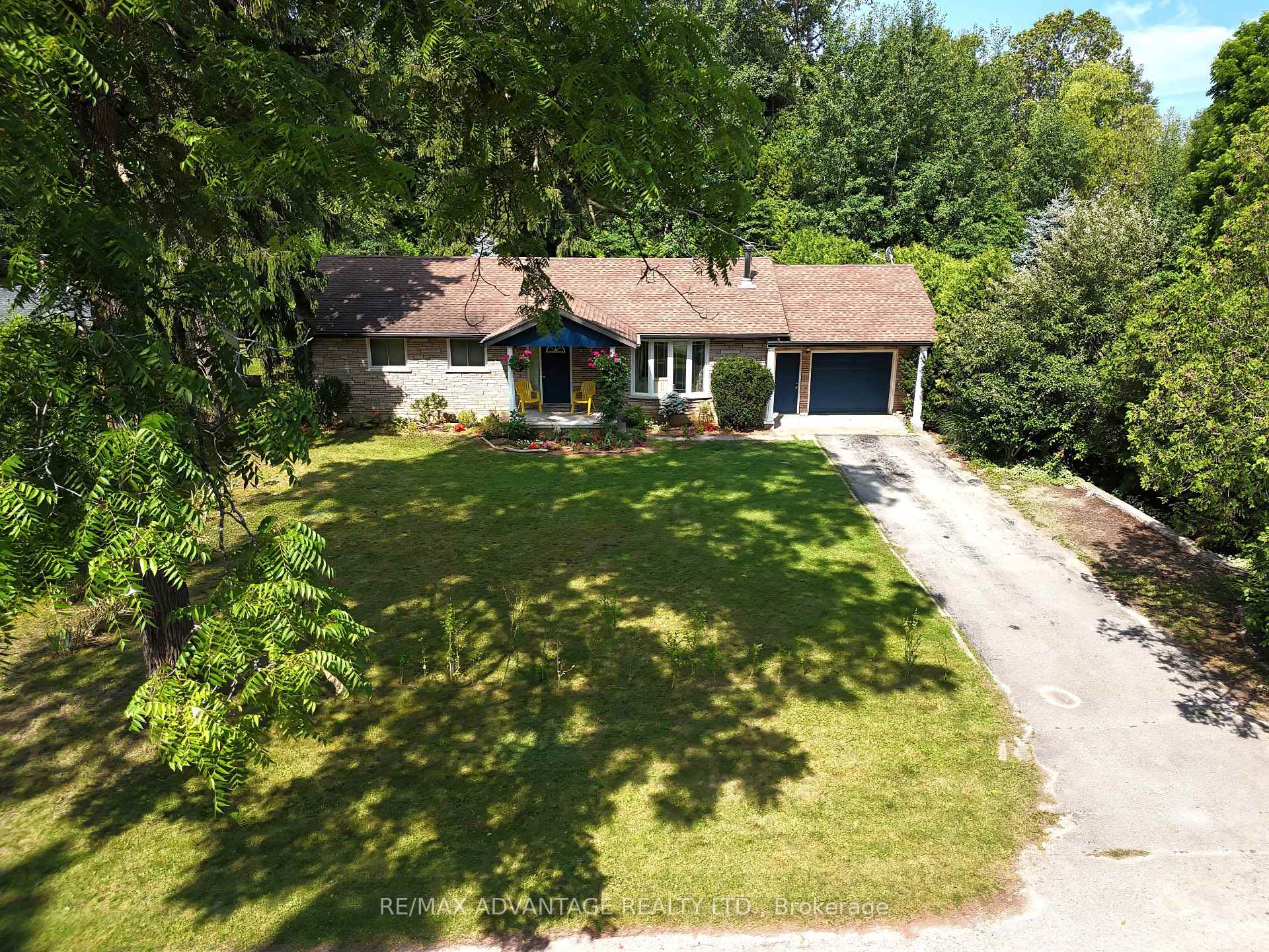 Photo 30 of 7 Stark Street, Bluewater, Bayfield — HOMEH