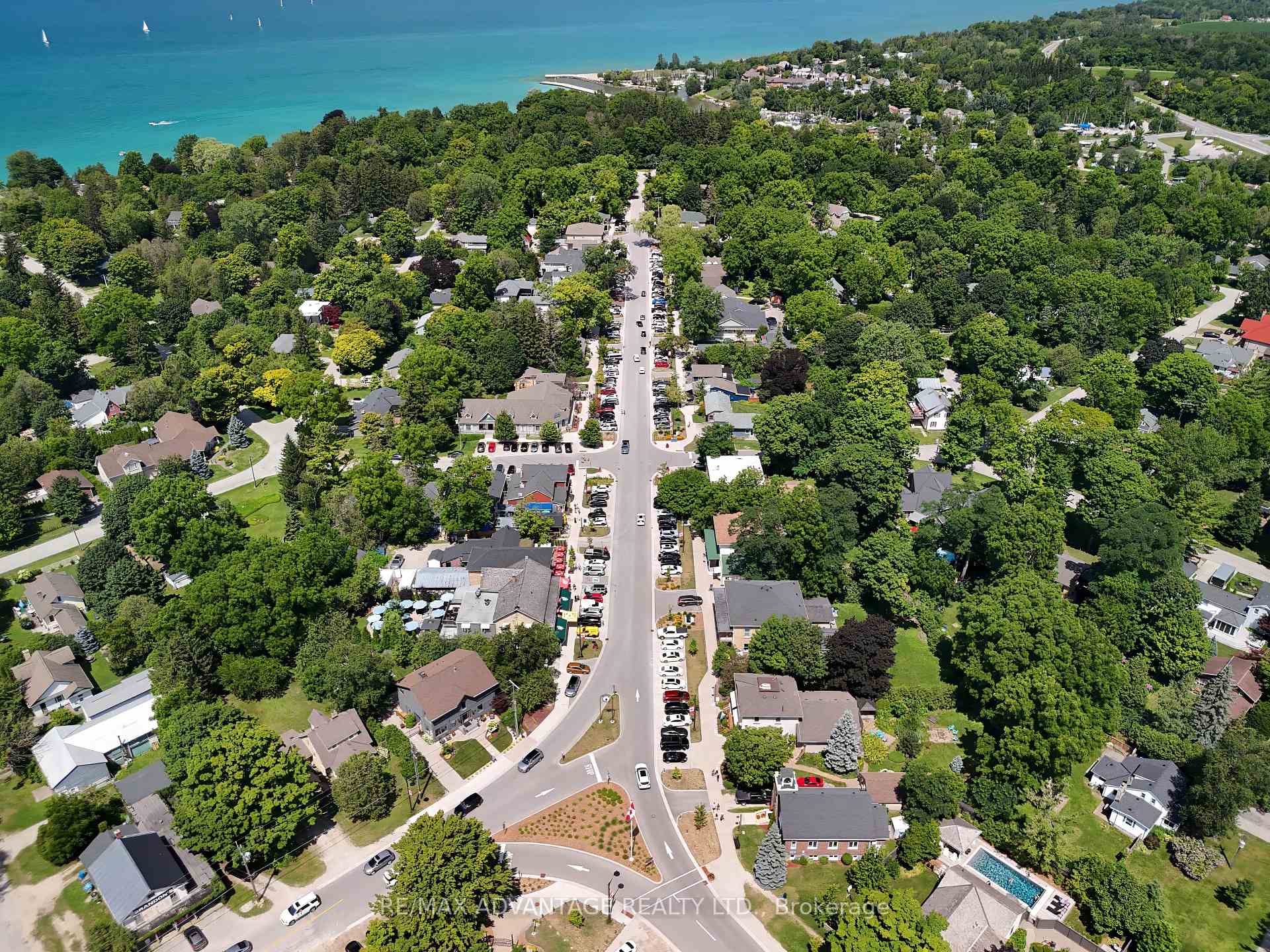 Photo 32 of 7 Stark Street, Bluewater, Bayfield — HOMEH