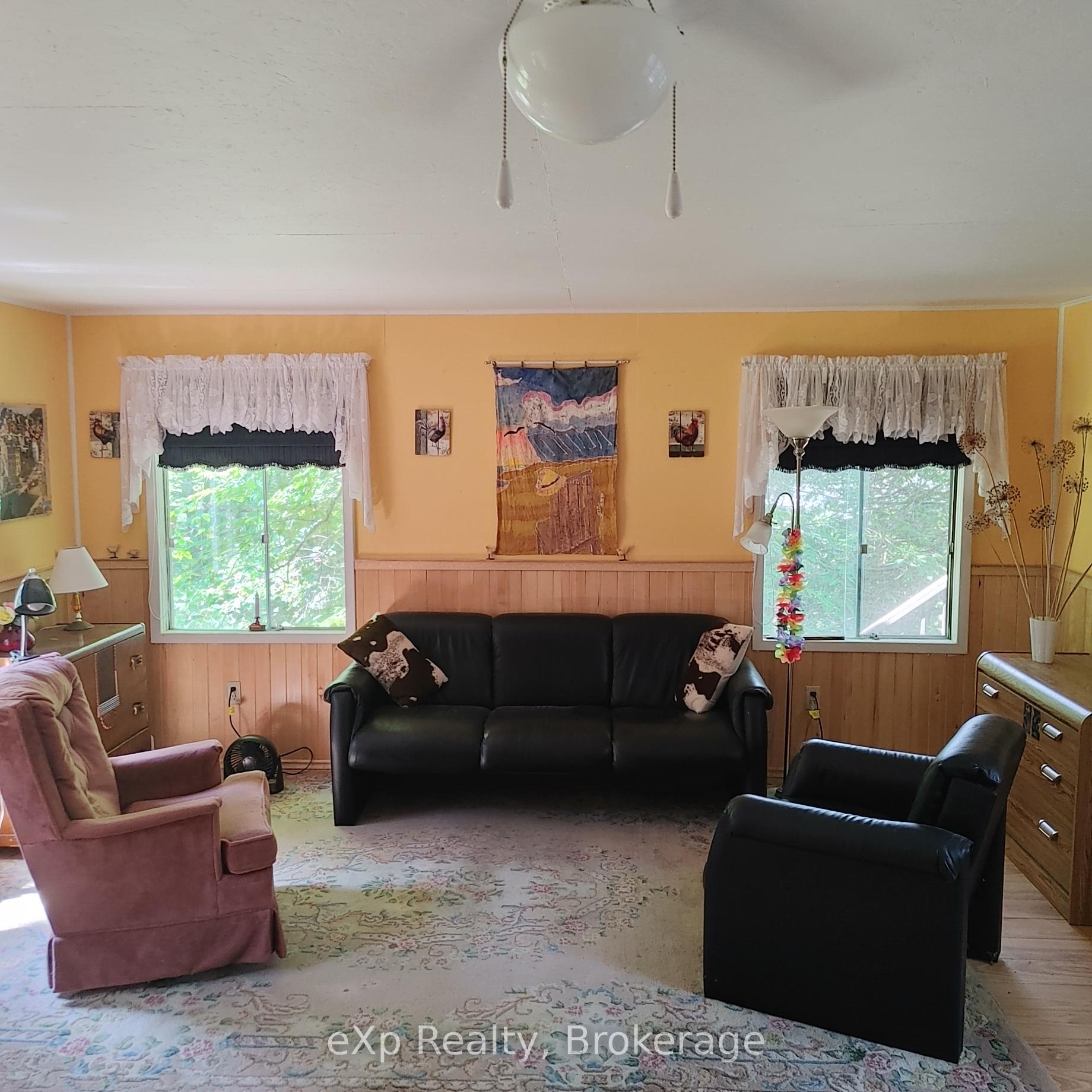 Photo 12 of 32 McKellar Lake Road, McKellar — HOMEH