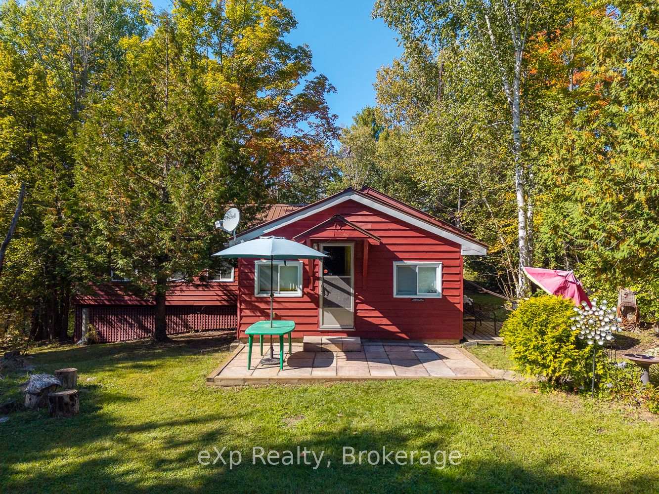 Photo 14 of 32 McKellar Lake Road, McKellar — HOMEH