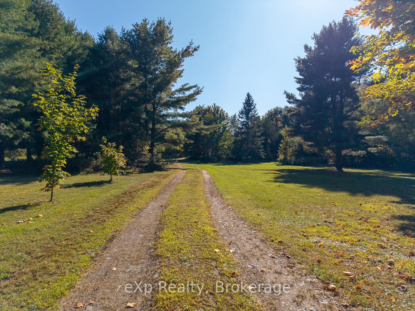 Photo 36 of 32 McKellar Lake Road, McKellar — HOMEH