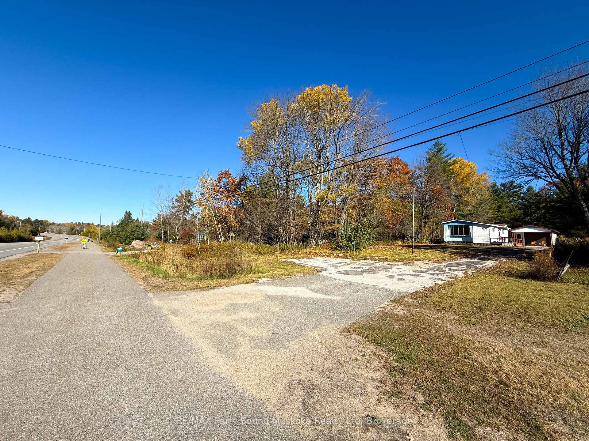Photo 23 of 165 Nobel Road, McDougall — HOMEH
