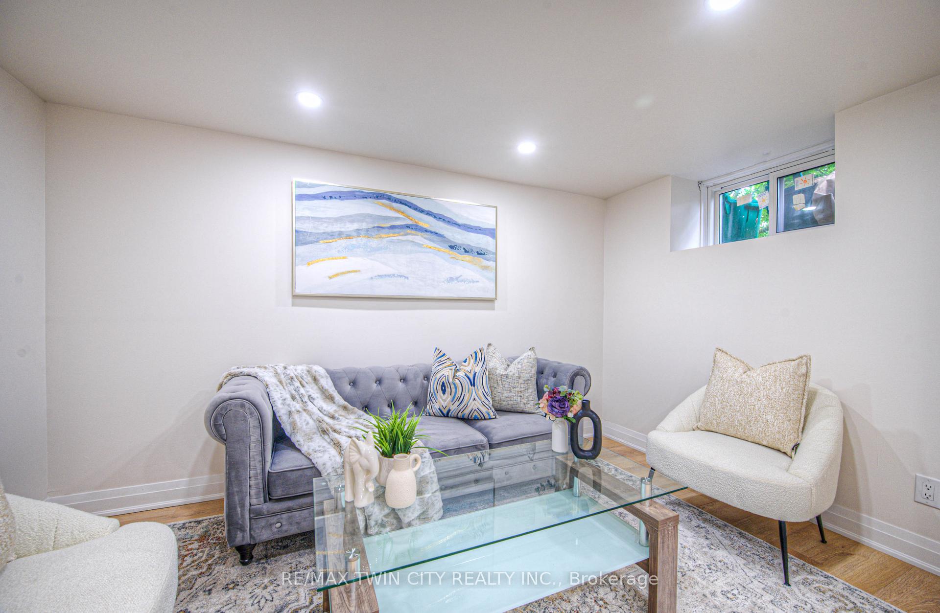 Photo 27 of 76 Ravine Drive, Cambridge — HOMEH
