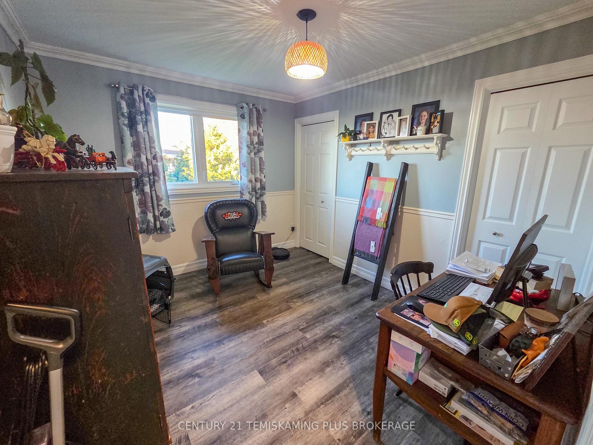 Photo 16 of 29 Eleventh Street, Armstrong, Earlton — HOMEH
