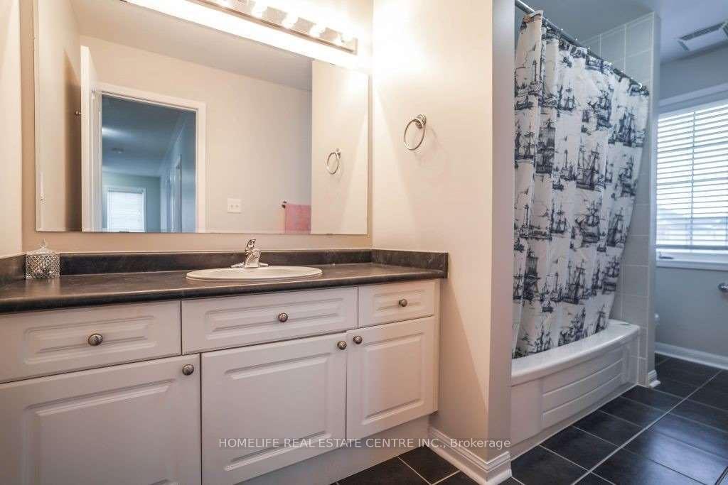 Photo 16 of 2 Chudleigh Avenue, Brampton, Credit Valley — HOMEH