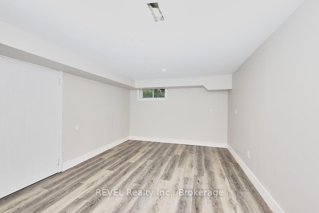 Photo 25 of 42 Chalmers Street, St. Catharines, Facer — HOMEH