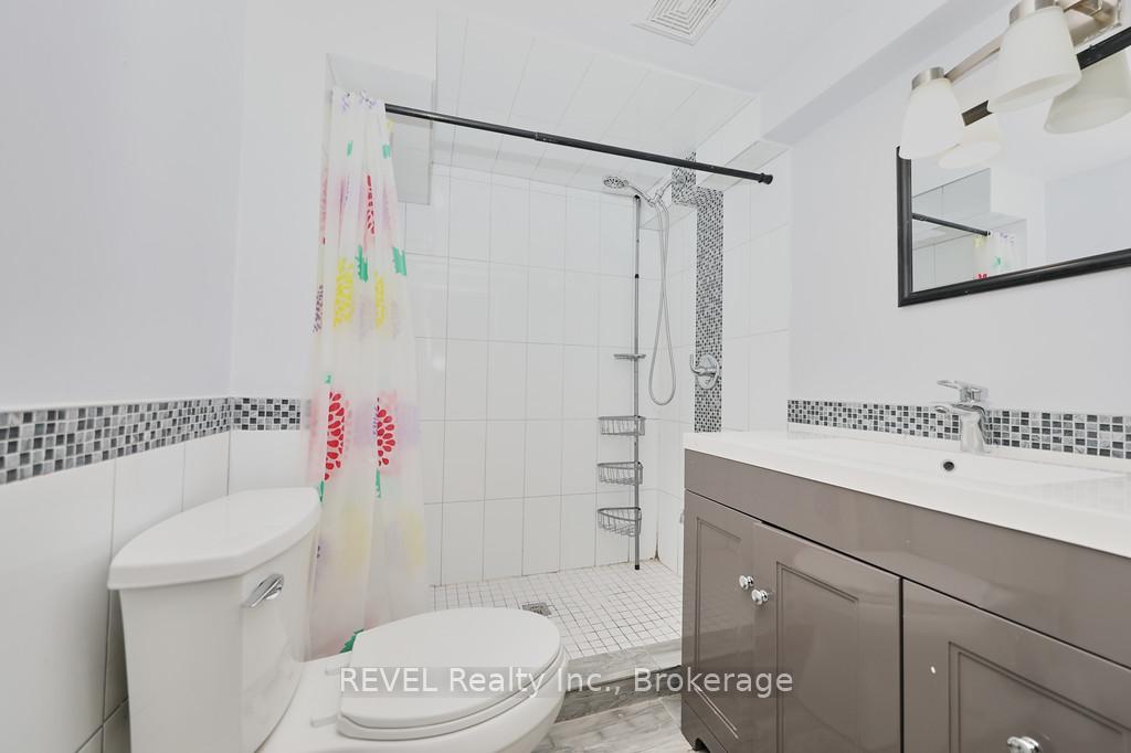Photo 15 of 42 Chalmers Street, St. Catharines, Facer — HOMEH