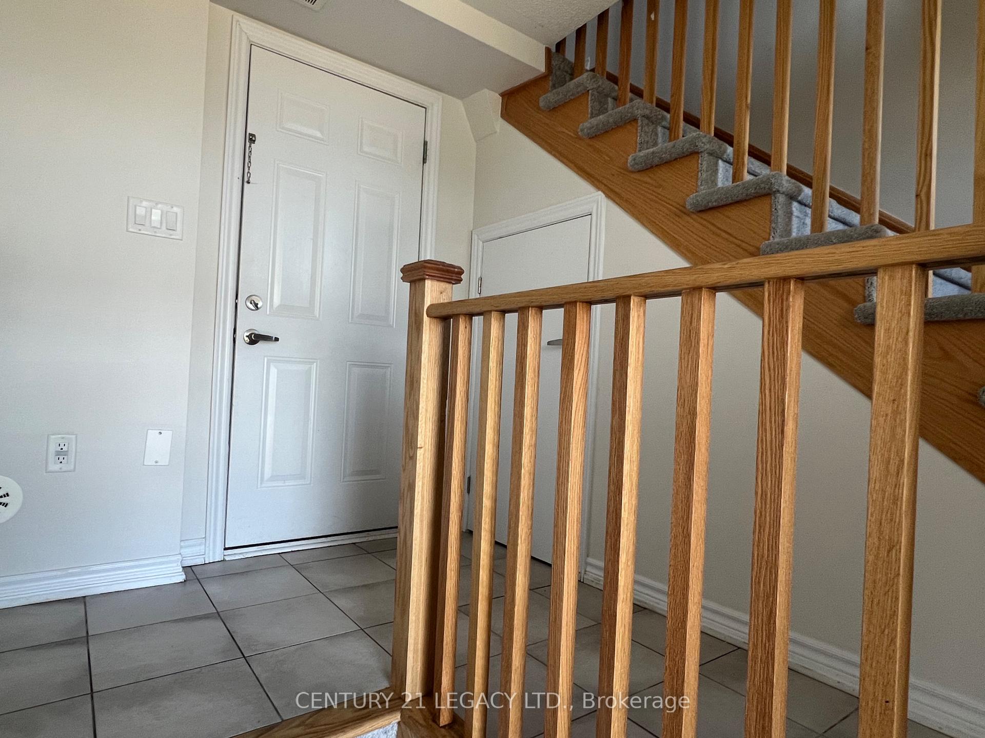Photo 3 of 1530 Bloor Street, Clarington, Courtice — HOMEH