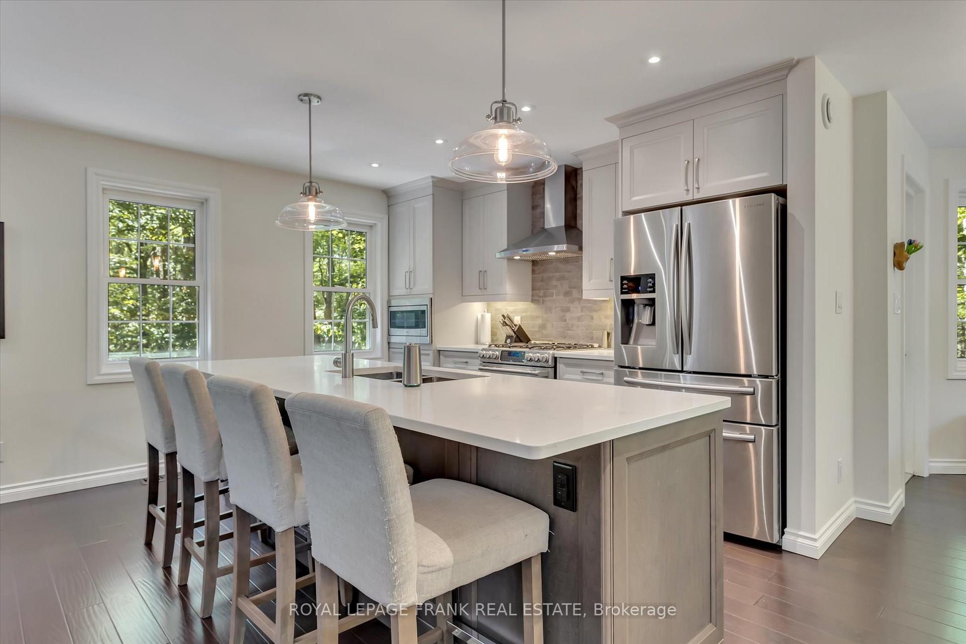 Photo 9 of 24 Deer Avenue, Cavan Monaghan, Cavan Twp — HOMEH
