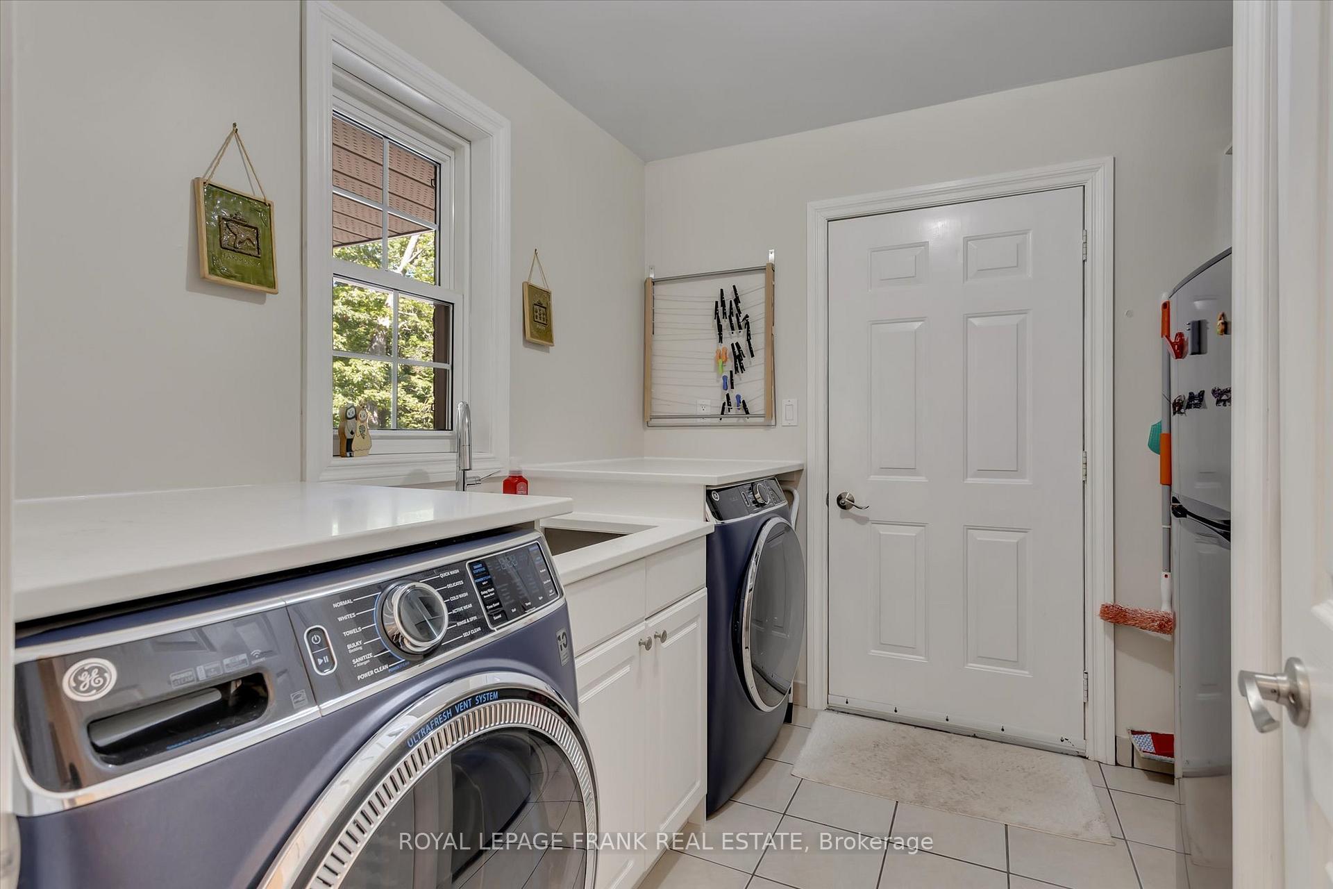 Photo 17 of 24 Deer Avenue, Cavan Monaghan, Cavan Twp — HOMEH