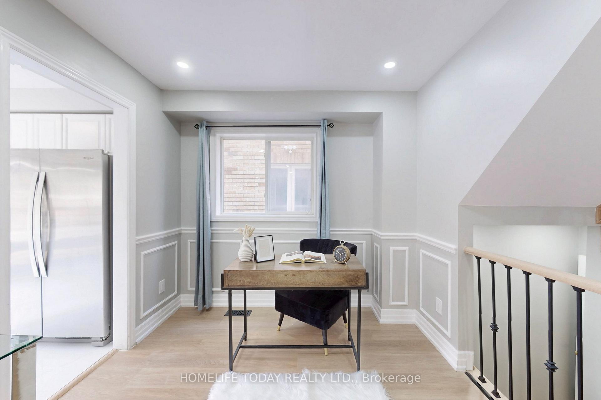 Photo 20 of 7 Colbeck Crescent, Brampton, Fletcher's Meadow — HOMEH