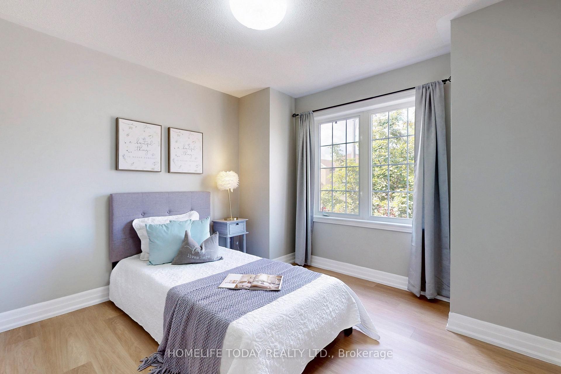 Photo 36 of 7 Colbeck Crescent, Brampton, Fletcher's Meadow — HOMEH