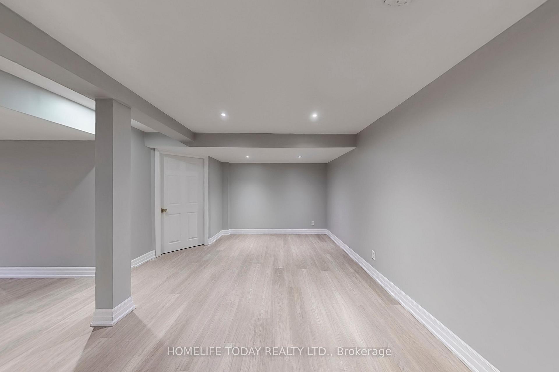 Photo 45 of 7 Colbeck Crescent, Brampton, Fletcher's Meadow — HOMEH