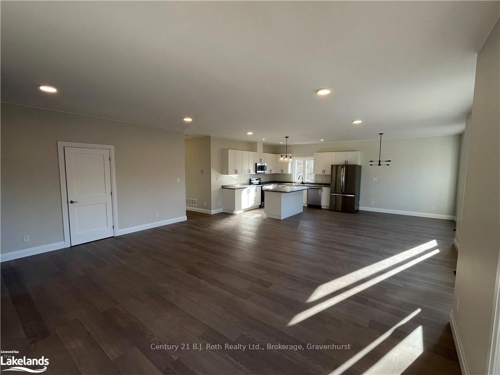 Photo 7 of Unit Unit B, 615 Wagner Street, Gravenhurst, Muskoka (S) — HOMEH