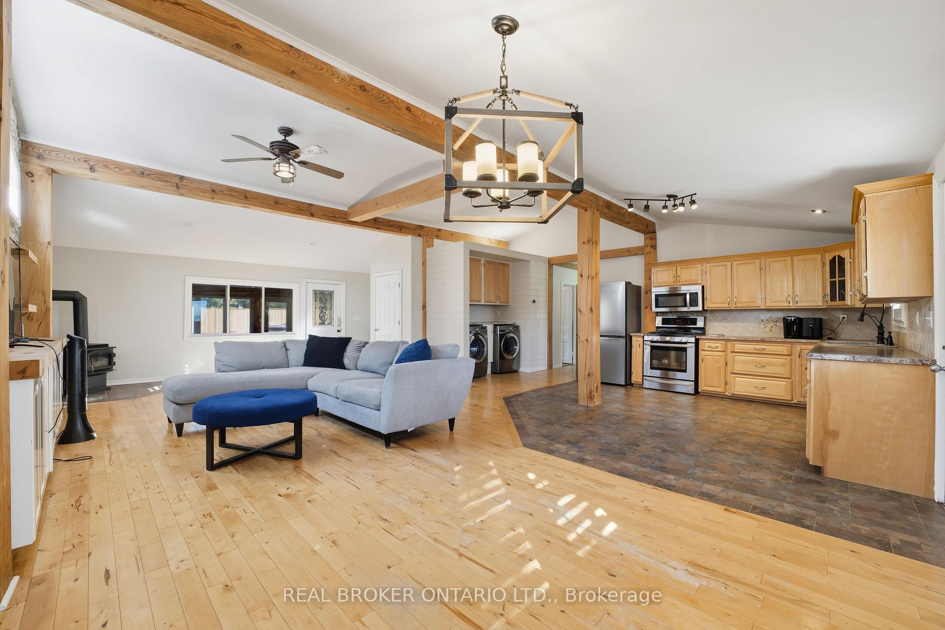 Photo 6 of 11683 Springfield Road, Malahide, Springfield — HOMEH