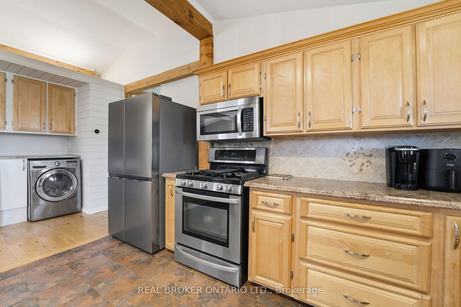 Photo 9 of 11683 Springfield Road, Malahide, Springfield — HOMEH