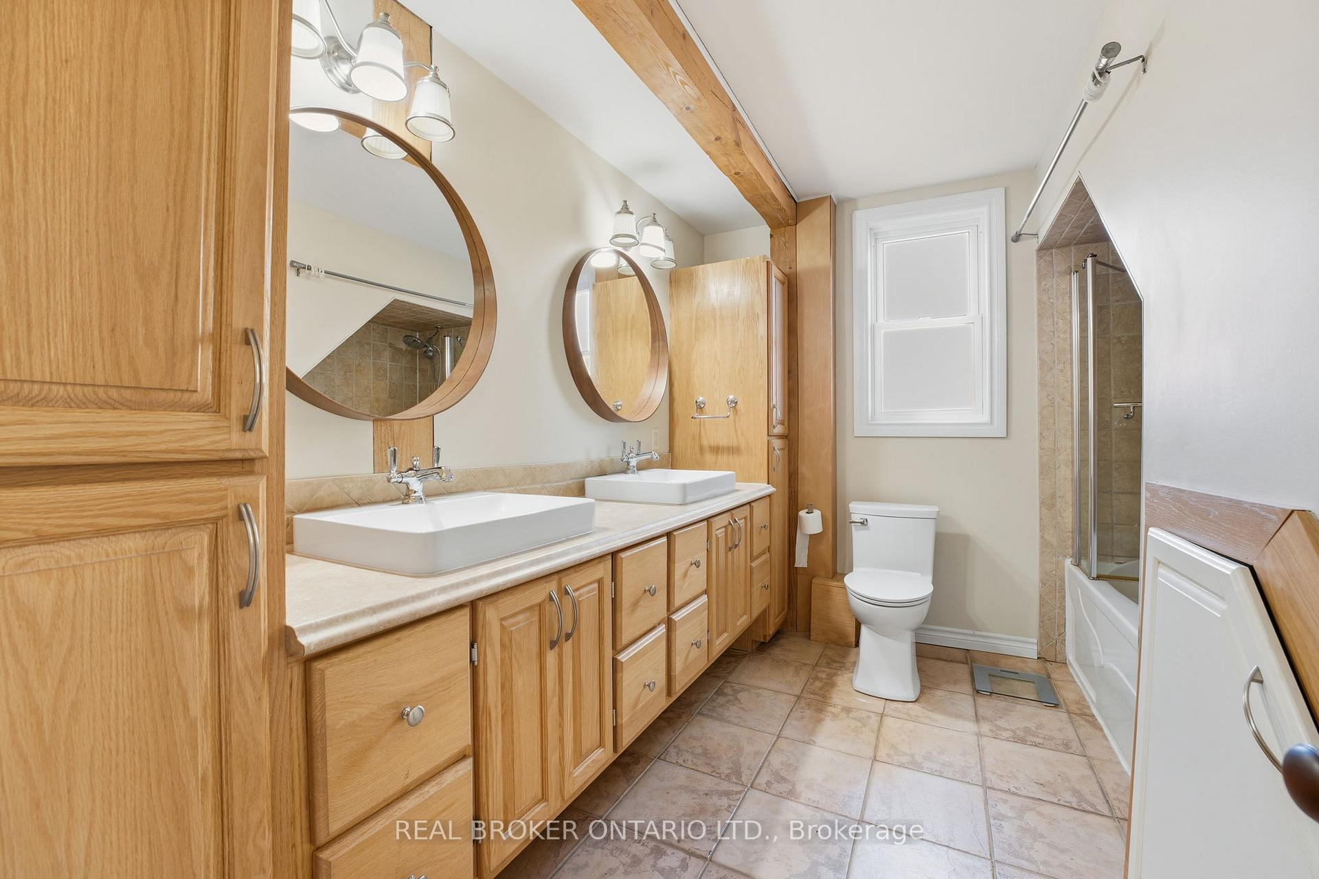 Photo 16 of 11683 Springfield Road, Malahide, Springfield — HOMEH