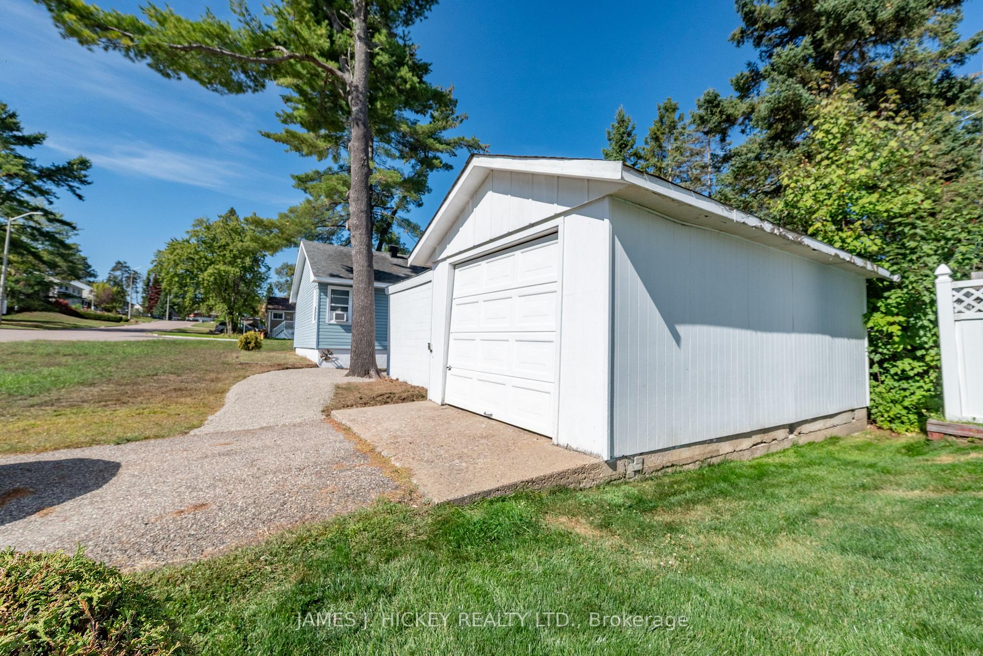 Photo 31 of 27 Summit Street, Deep River — HOMEH