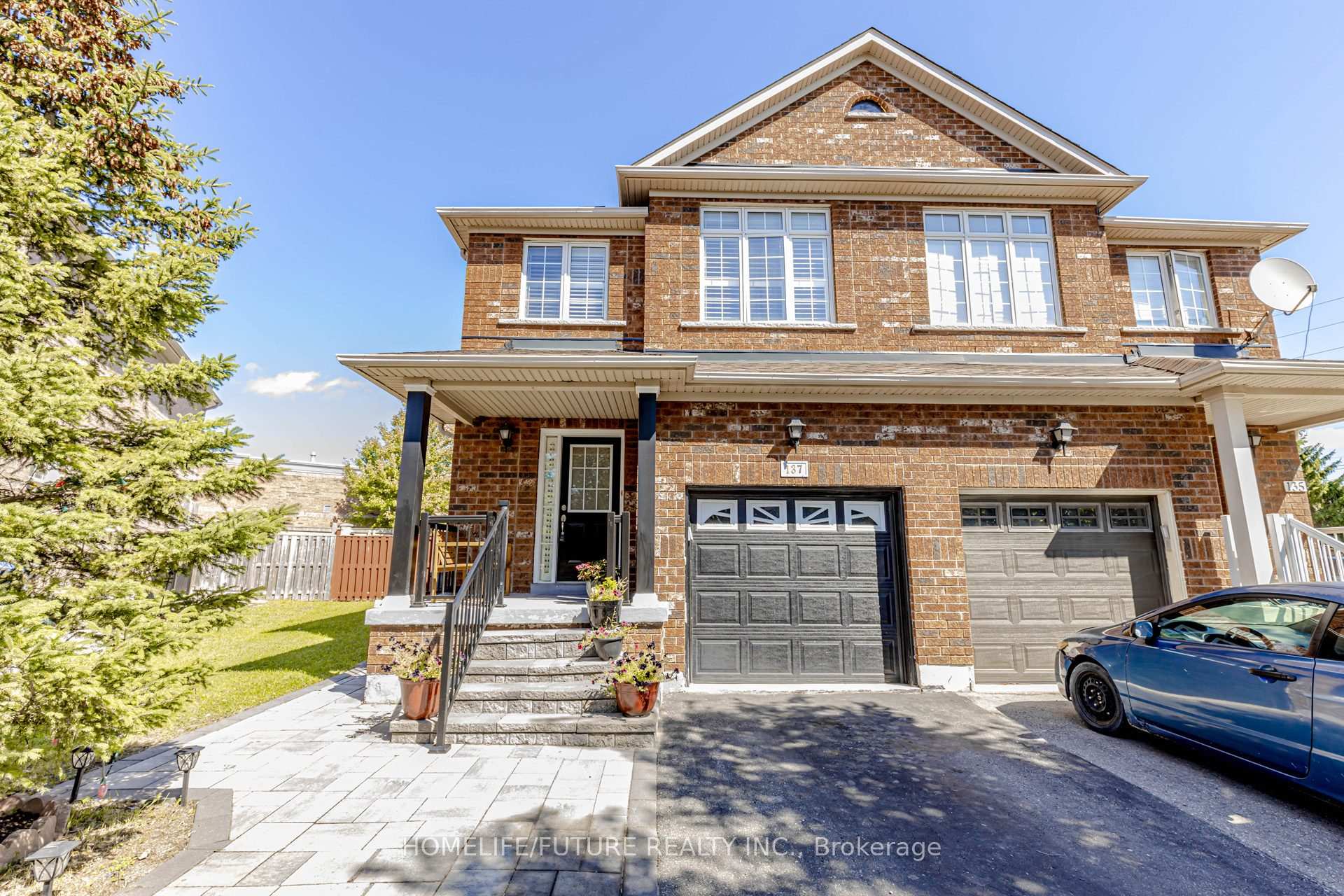 Front of 137 Zia Dodda Crescent