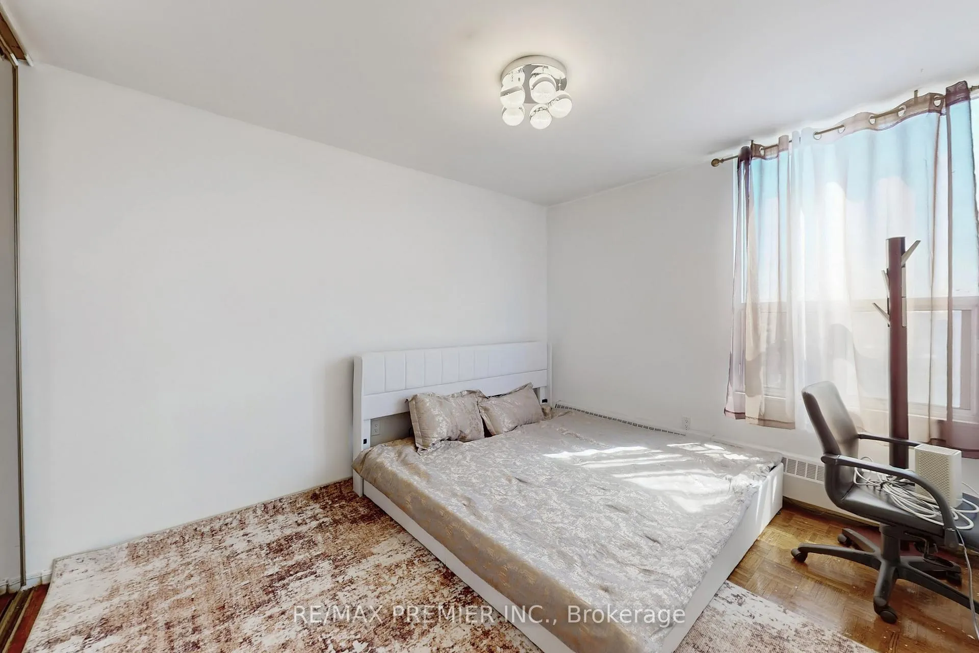 Photo 12 of Unit 1206, 60 Pavane Linkway, Toronto, Flemingdon Park — HOMEH