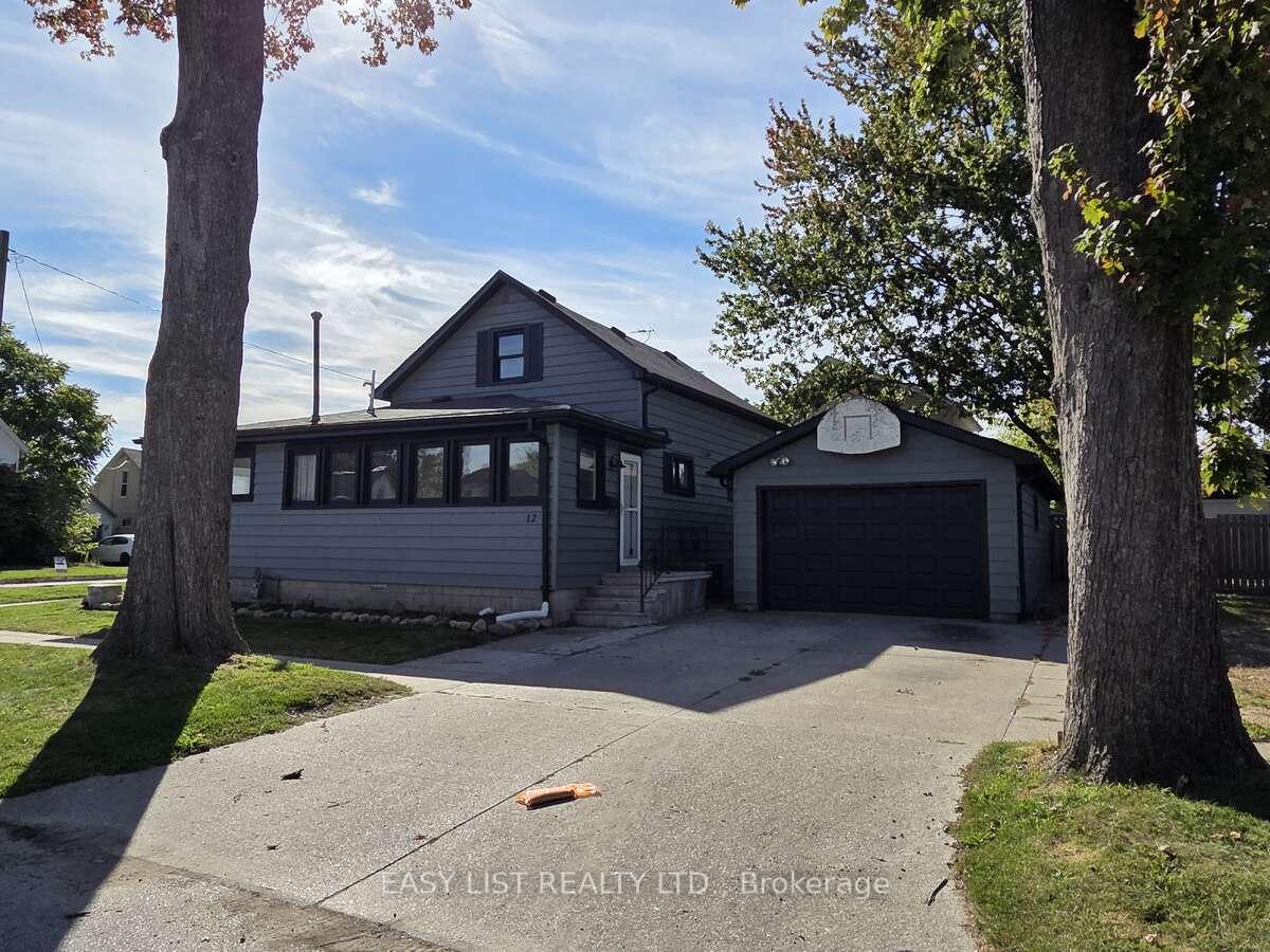 Photo 2 of 12 Montgomery Street, Leamington — HOMEH
