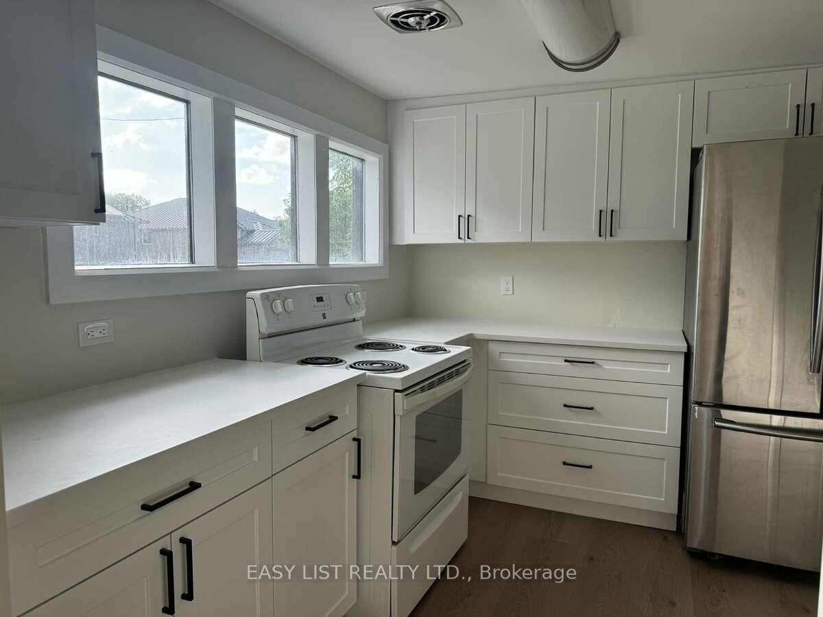 Photo 10 of 12 Montgomery Street, Leamington — HOMEH