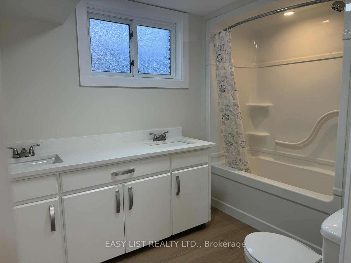 Photo 12 of 12 Montgomery Street, Leamington — HOMEH