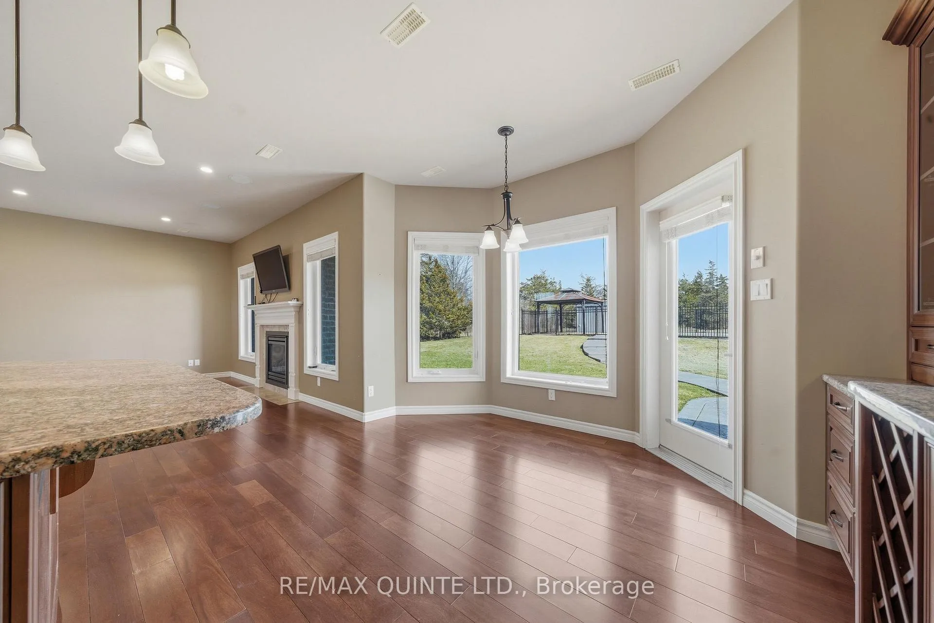 Photo 17 of 3717 County Rd 3, Prince Edward County, Ameliasburg Ward — HOMEH