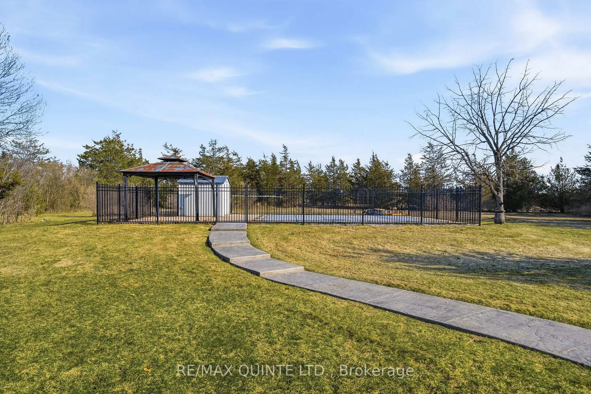 Photo 44 of 3717 County Rd 3, Prince Edward County, Ameliasburg Ward — HOMEH