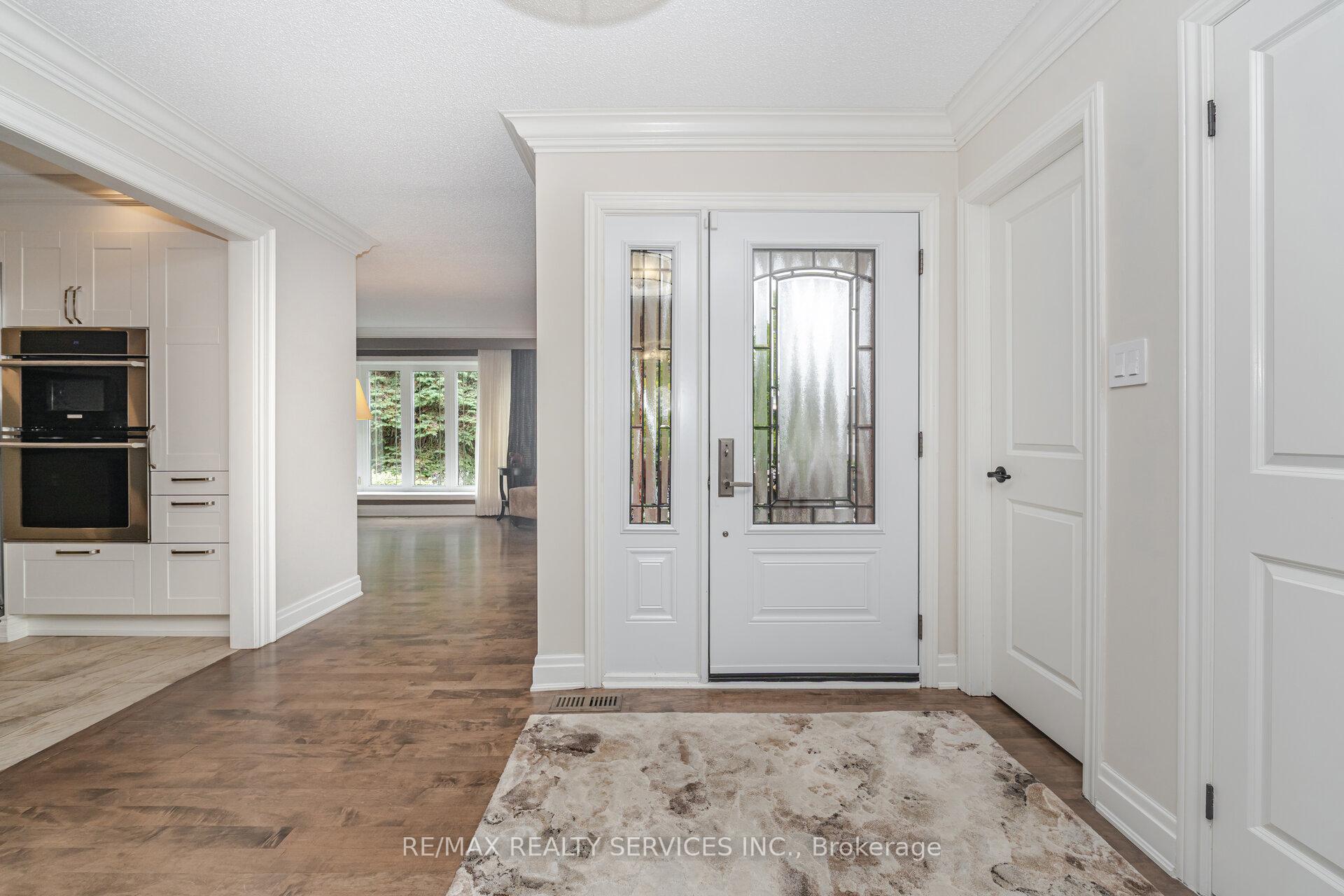 Photo 5 of 33 Carnforth Drive, Brampton, Snelgrove — HOMEH