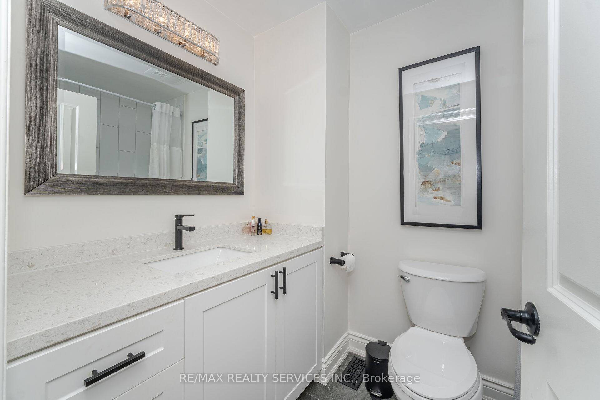 Photo 23 of 33 Carnforth Drive, Brampton, Snelgrove — HOMEH