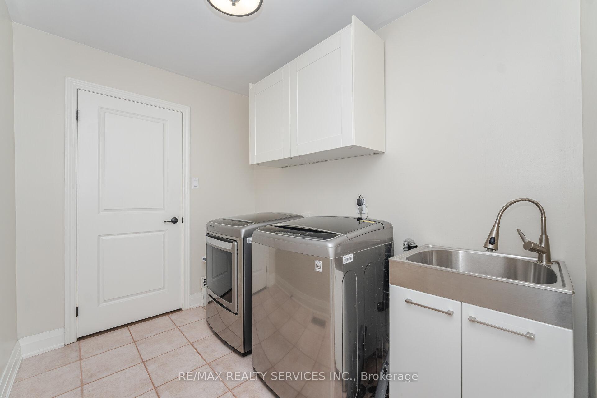 Photo 24 of 33 Carnforth Drive, Brampton, Snelgrove — HOMEH
