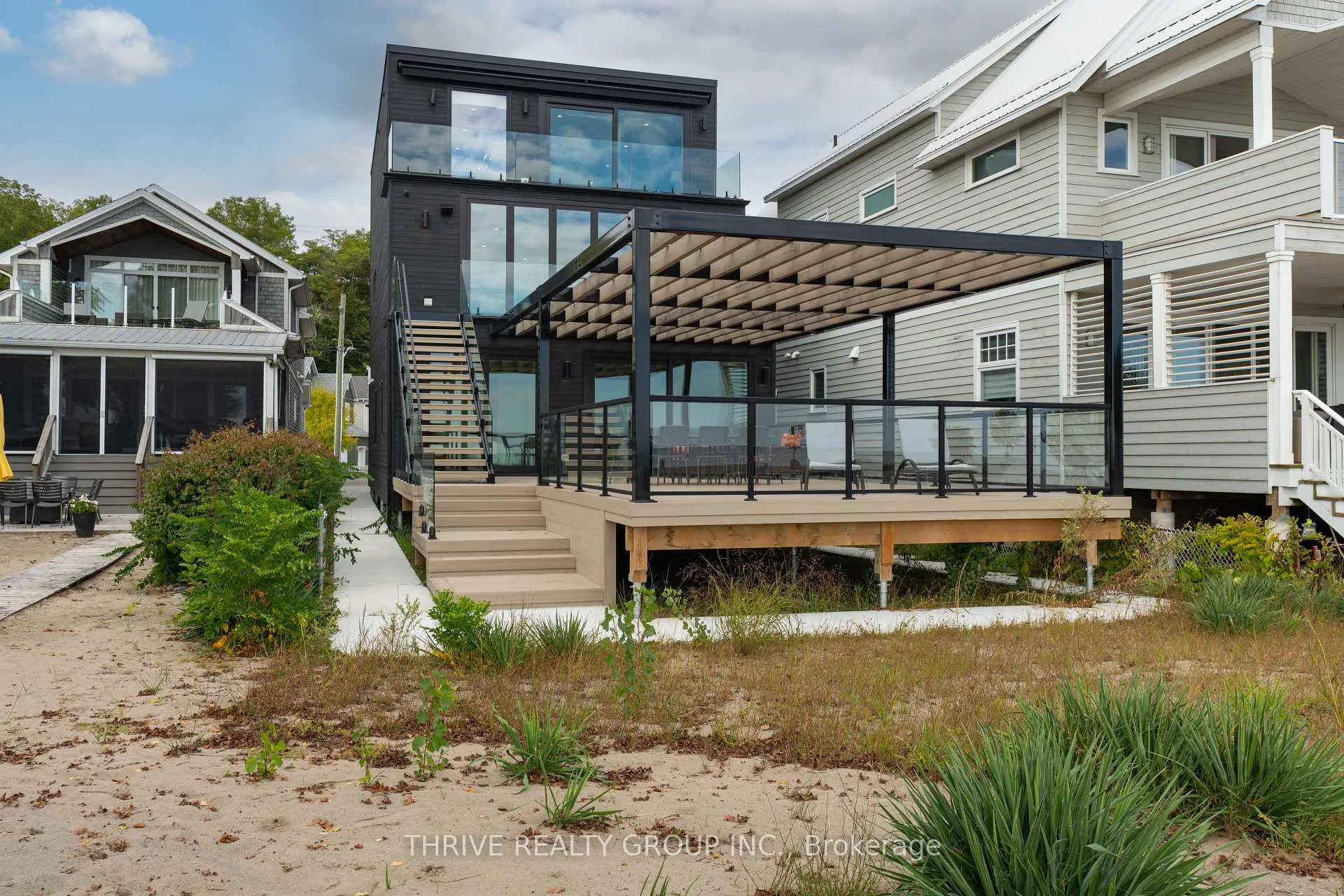 Photo 4 of 416 Edith Cavell Boulevard, Central Elgin, Port Stanley — HOMEH