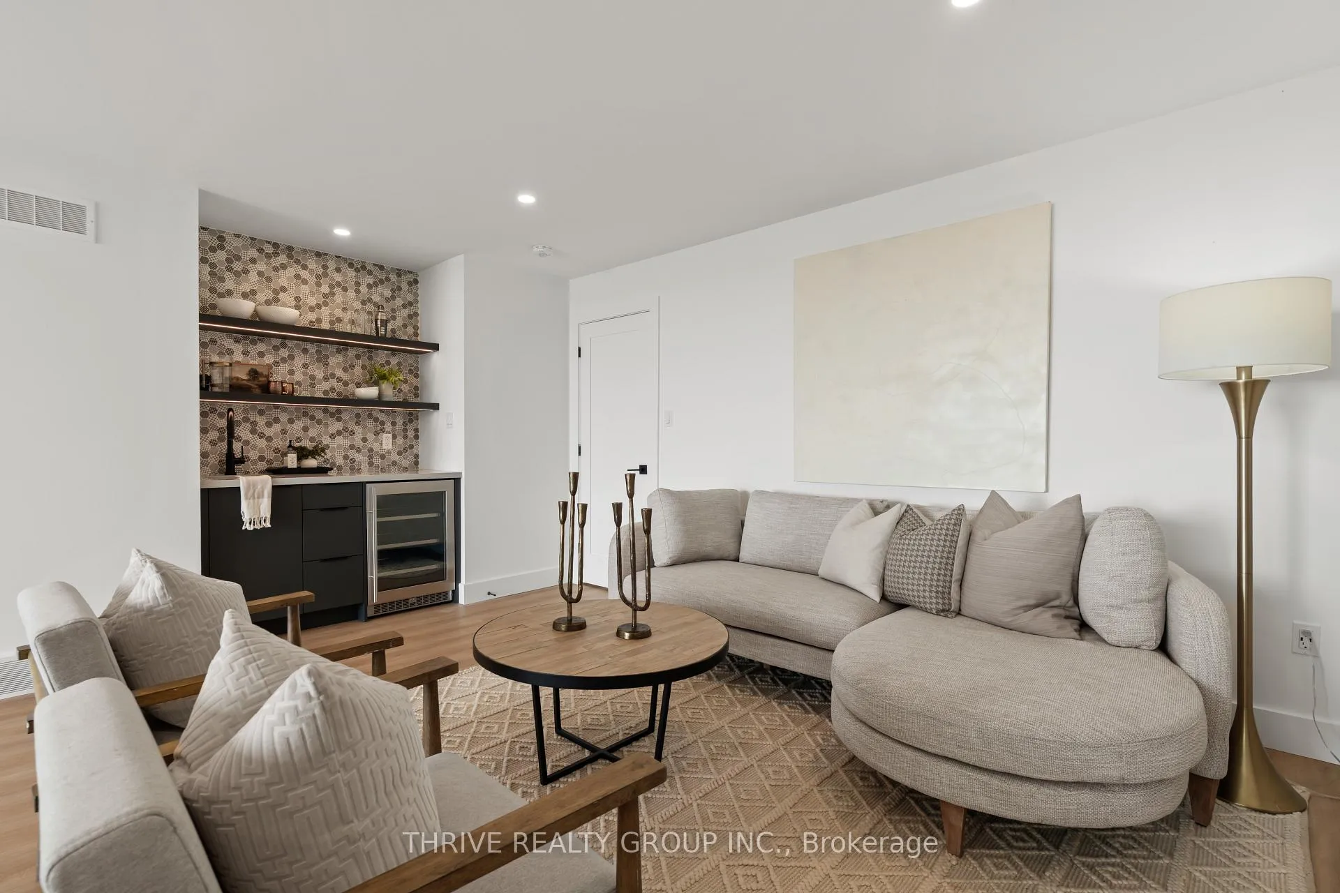 Photo 21 of 416 Edith Cavell Boulevard, Central Elgin, Port Stanley — HOMEH