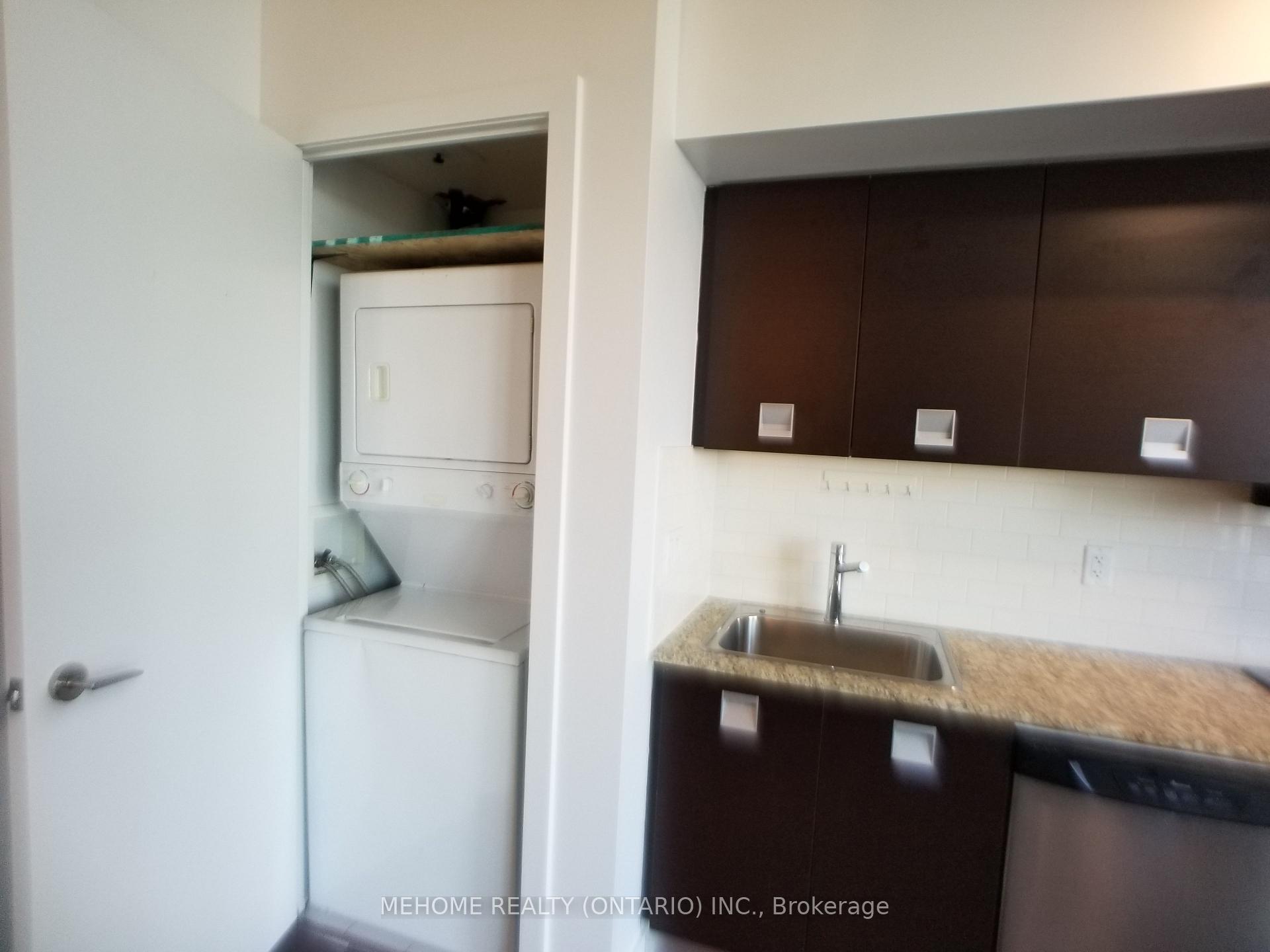 Photo 8 of Unit 2302, 33 Charles Street E, Toronto, Church-Yonge Corridor — HOMEH