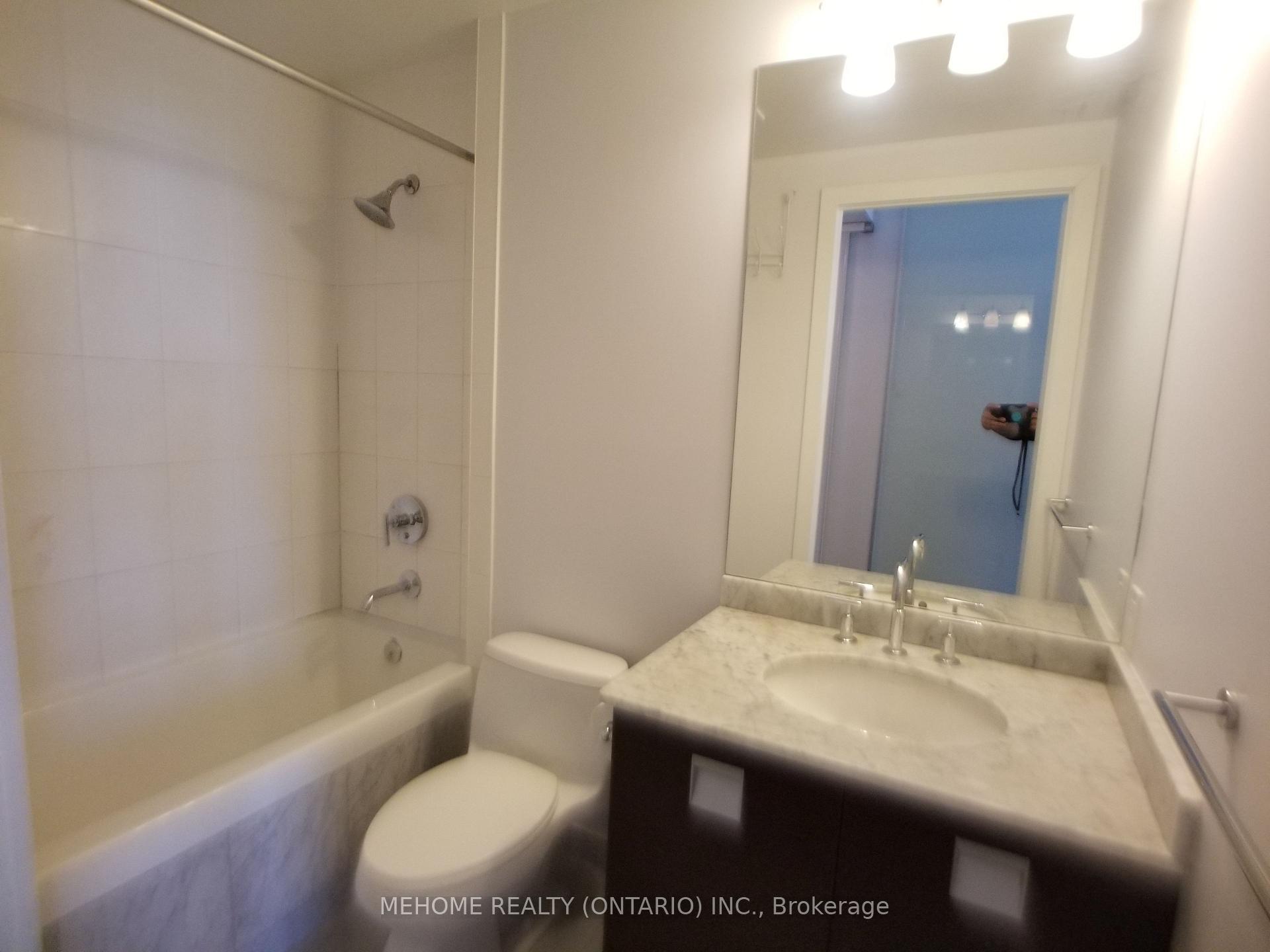 Photo 12 of Unit 2302, 33 Charles Street E, Toronto, Church-Yonge Corridor — HOMEH