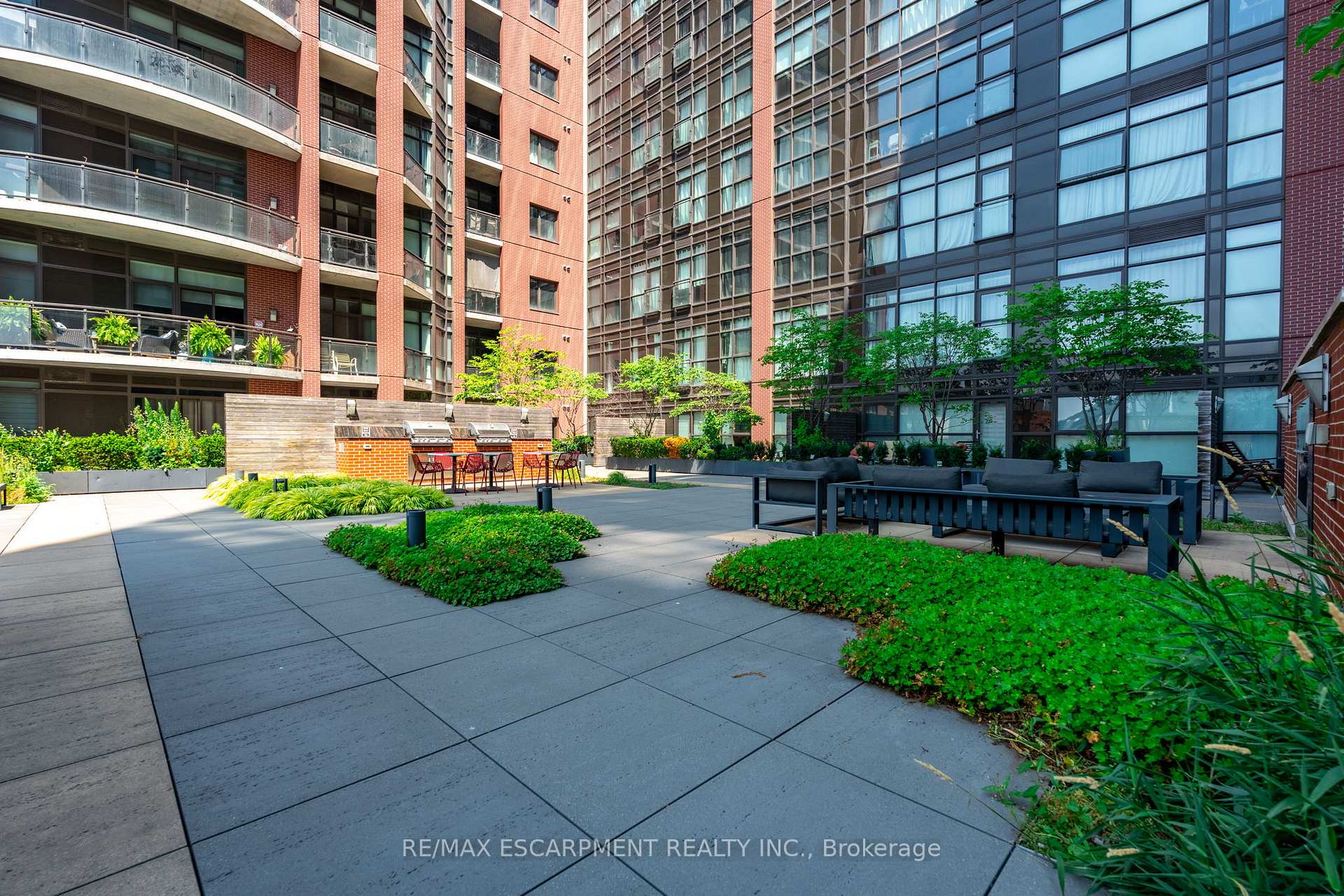 Photo 8 of Unit 921, 118 King Street E, Hamilton, Beasley — HOMEH